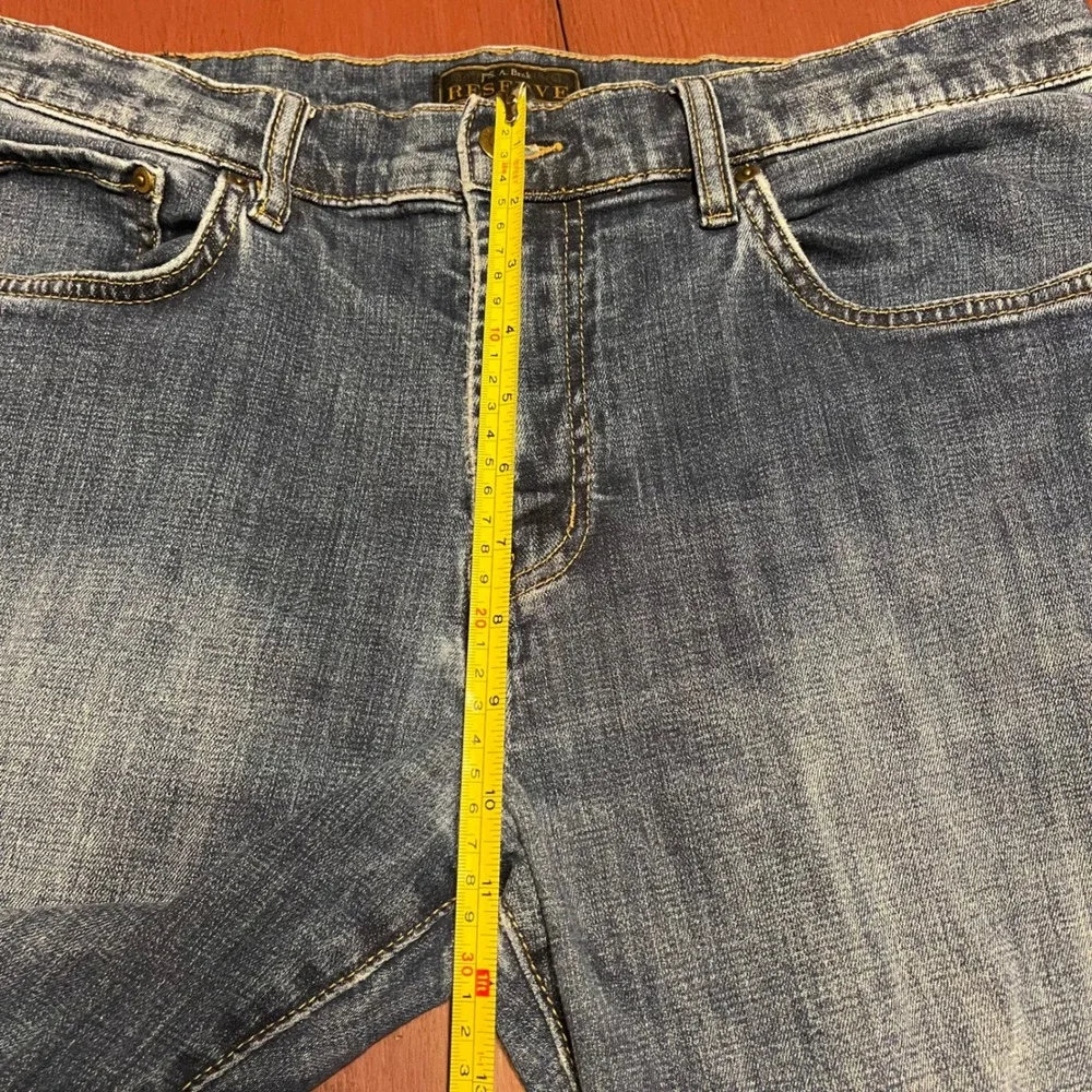 Jos‎ A Bank Reserve Traditional Fit Mens Blue Wash Denim Jeans 35W 30L - Picture 8 of 11